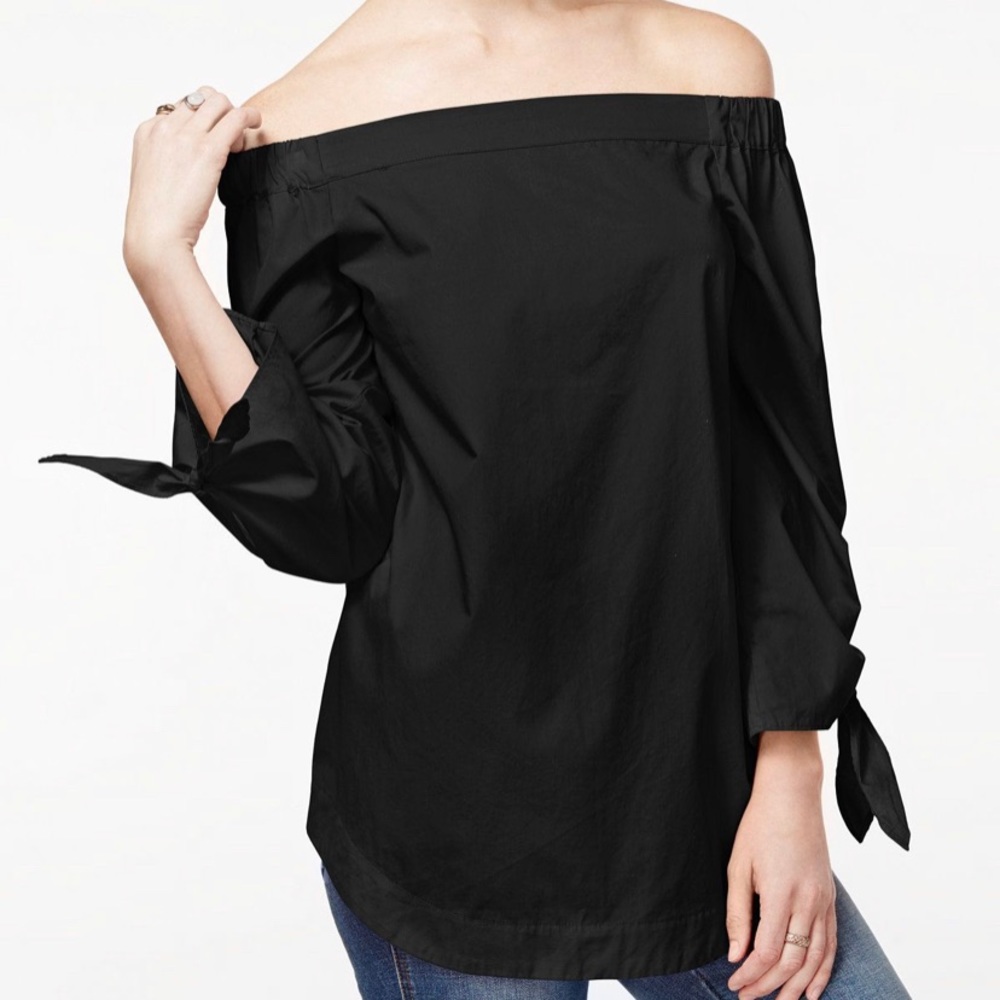 Free People Show Some Shoulder Black Top sz Small